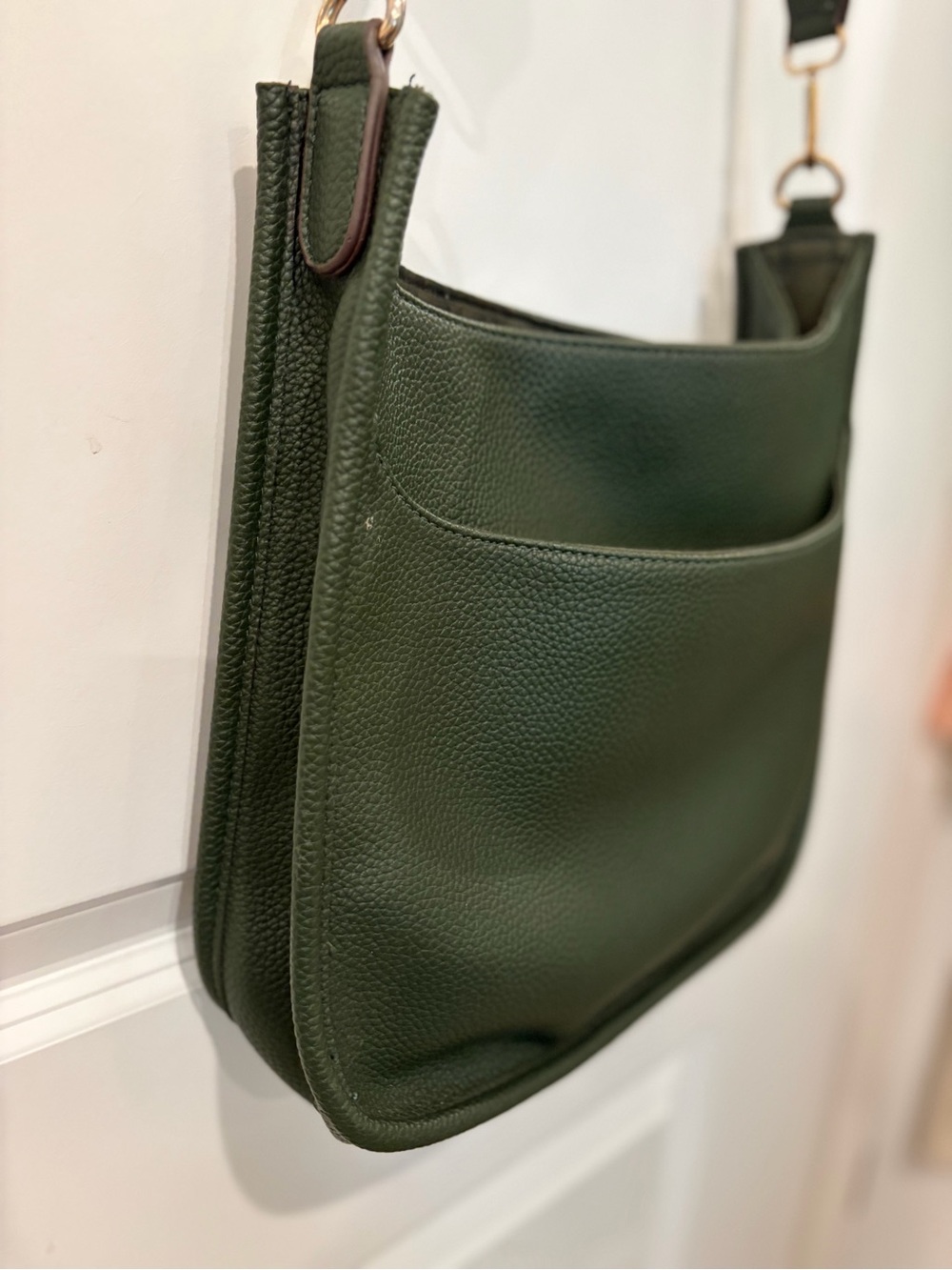 Women’s Dark Green Leather Crossbody Bag